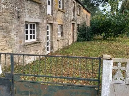 longère et ses dépendances à guilliers