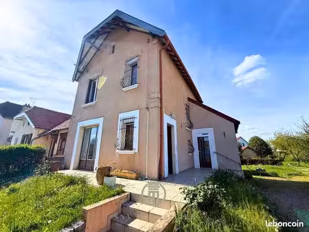 maison 5 pièces 80 m²