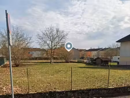 terrain constructible 909 m² – saint-dizier