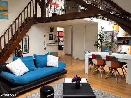à vendre appartement f3 91m2 (68 m2 en loi carrez) secteur mon-desert commanderie