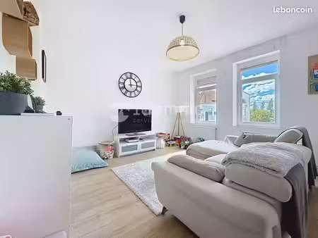 appartement 3 pièces 74 m²