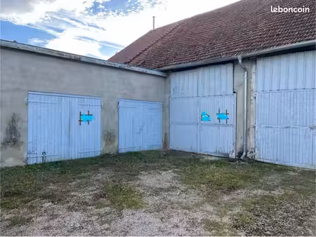 ensemble granges et garages