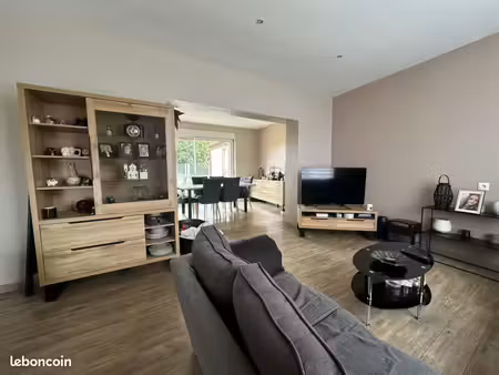 maison 7 pièces 135 m²