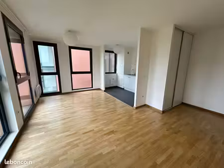 appartement 3 pièces 67 m²
