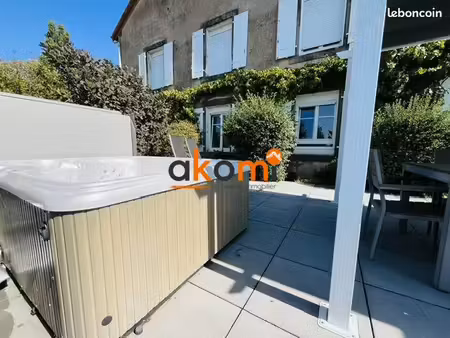 ferme 9 pièces 200 m²