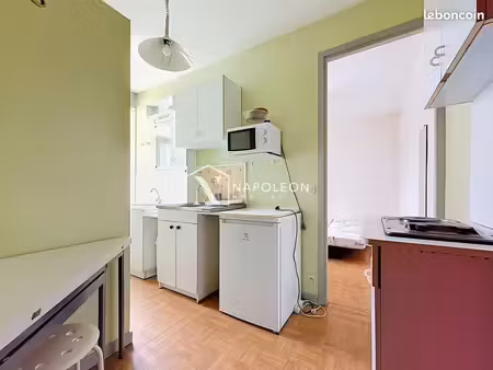 studio 1 pièce 19 m²
