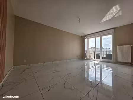 appartement 3 pièces 68 m²