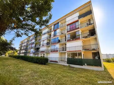 appartement 3 pièces 75 m²