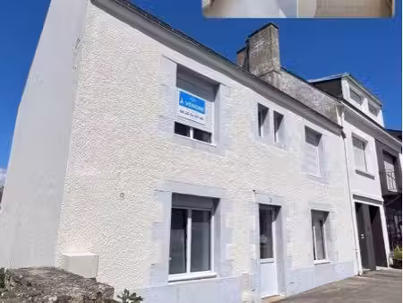 maison de ville rénovée 105 m² – 3 chambres  jardin clos – étel centre