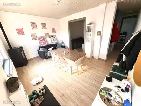 maison de ville 3 chambres – entièrement rénovée – dpe c