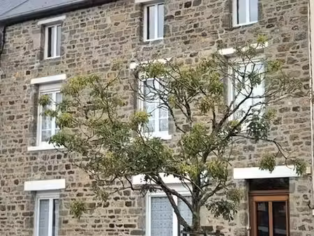 maison 8 pièces 163 m²