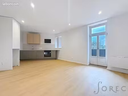 appartement 3 pièces 58 m²