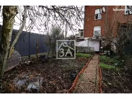 maison 5 pièces 104 m²
