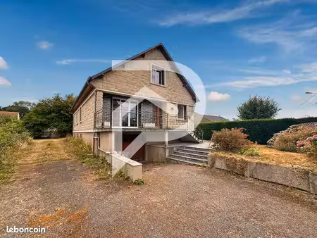 maison 7 pièces 130 m²