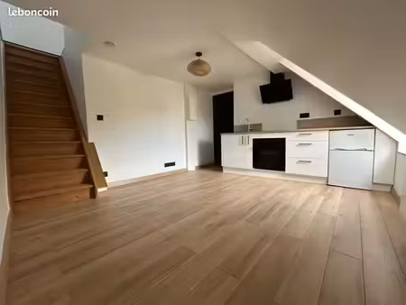 (exclusif) appartement 2 pièces refait à neuf