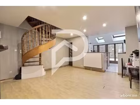 maison 4 pièces 128 m²
