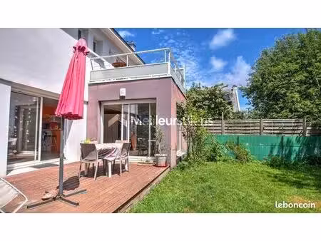 maison 9 pièces 193 m²