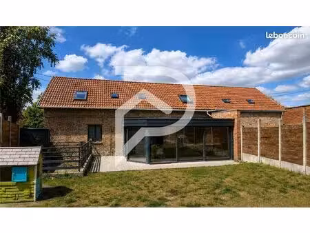 longère 6 pièces 147 m²