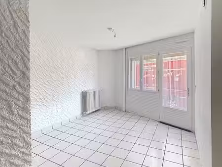 bureau 38 m²
