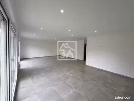 maison 6 pièces 125 m²