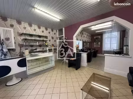 immeuble 6 pièces 121 m²