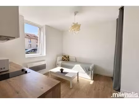 studio 1 pièce 21 m²