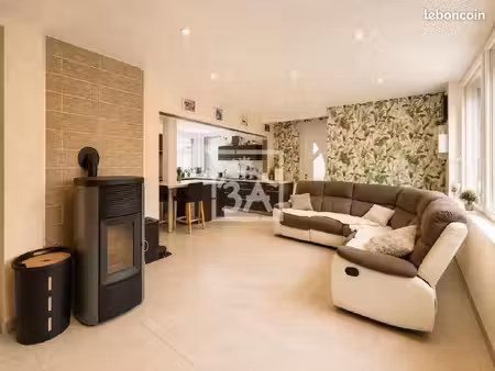 maison 7 pièces 123 m²