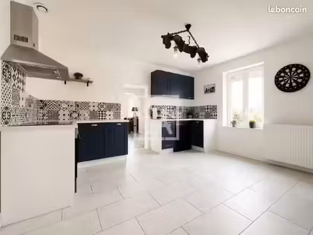 ferme 7 pièces 111 m²