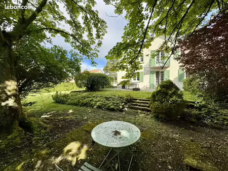 maison 7 pièces 160 m²