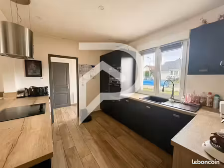 maison 6 pièces 97 m²
