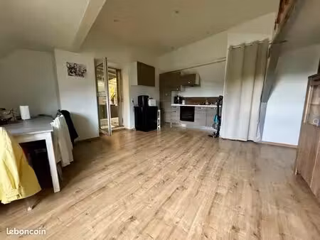 appartement 3 pièces 93 m²