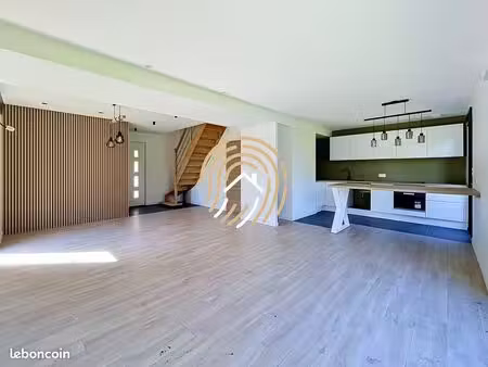 pavillon 5 pièces 83 m²