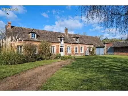 maison 8 pièces 165 m²
