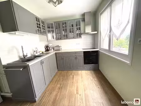 appartement 3 pièces 92 m²