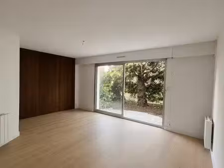 bureau / cabinet merville