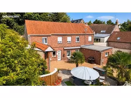 maison 7 pièces 121 m²