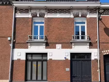 immeuble 212 m² merville