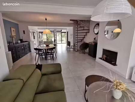 maison 155 m2