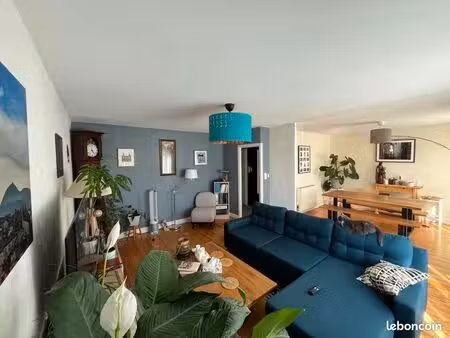 t3 75 m² rénové + meublé avec balcon  parking et cave – clermont-ferrand beausoleil