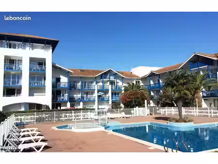 socoa – studio avec terrasse  parking privé et piscine – idéal pied-à-terre ou investissem