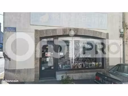 local commercial 80 m²