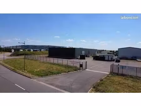 local 400m2 forte visibilité