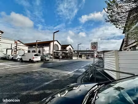 local commercial 400m2 arsenal