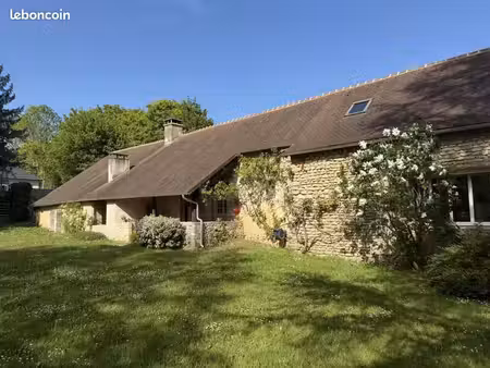 maison 6 pièces 141 m²