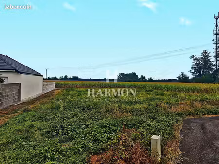 terrain 816 m² os-marsillon