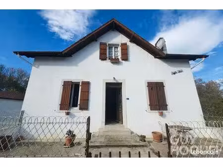 maison 5 pièces 150 m²