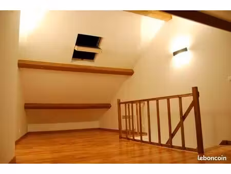 appartement en duplex de 46m² - 58500 surgy