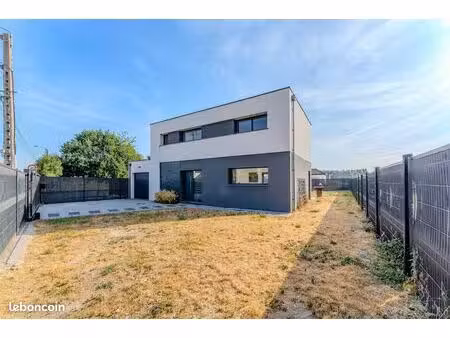 maison 4 pièces 110 m²