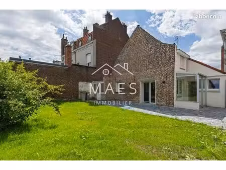maison 5 pièces 105 m²