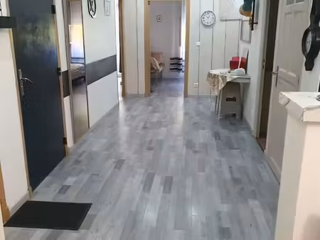 très belle appartement sur deux niveaux